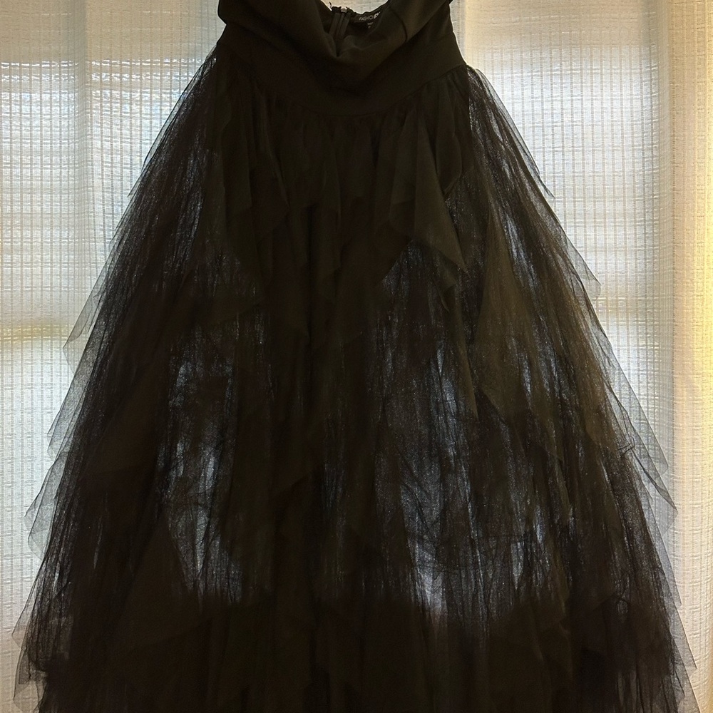 Elegant Black Dress